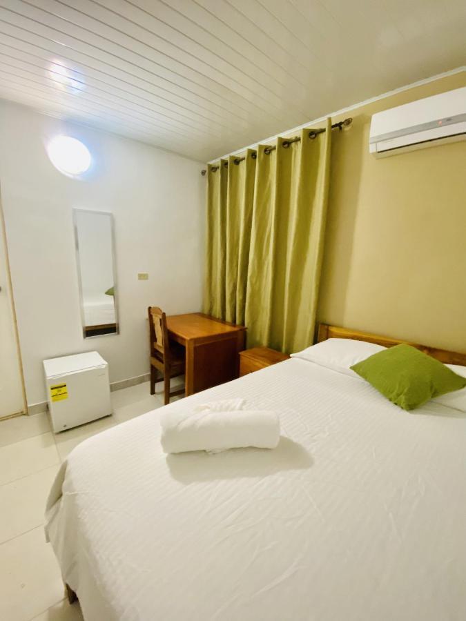 Hotel Ana Mary Santiago Eksteriør bilde